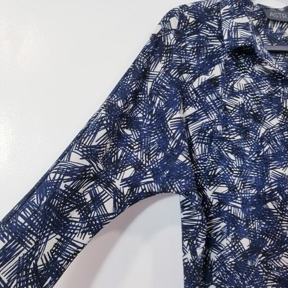 ASTR Button Front Blouse - Picture 5 of 10